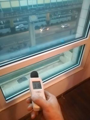 絶好の隔熱 高い耐火性と優れたエネルギー効率の有る 音響隔熱ガラス